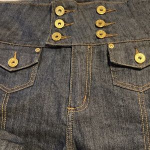 Size 18 Plus/30 long Women’s ZANADI  jeans Like New 2 button pockets on front